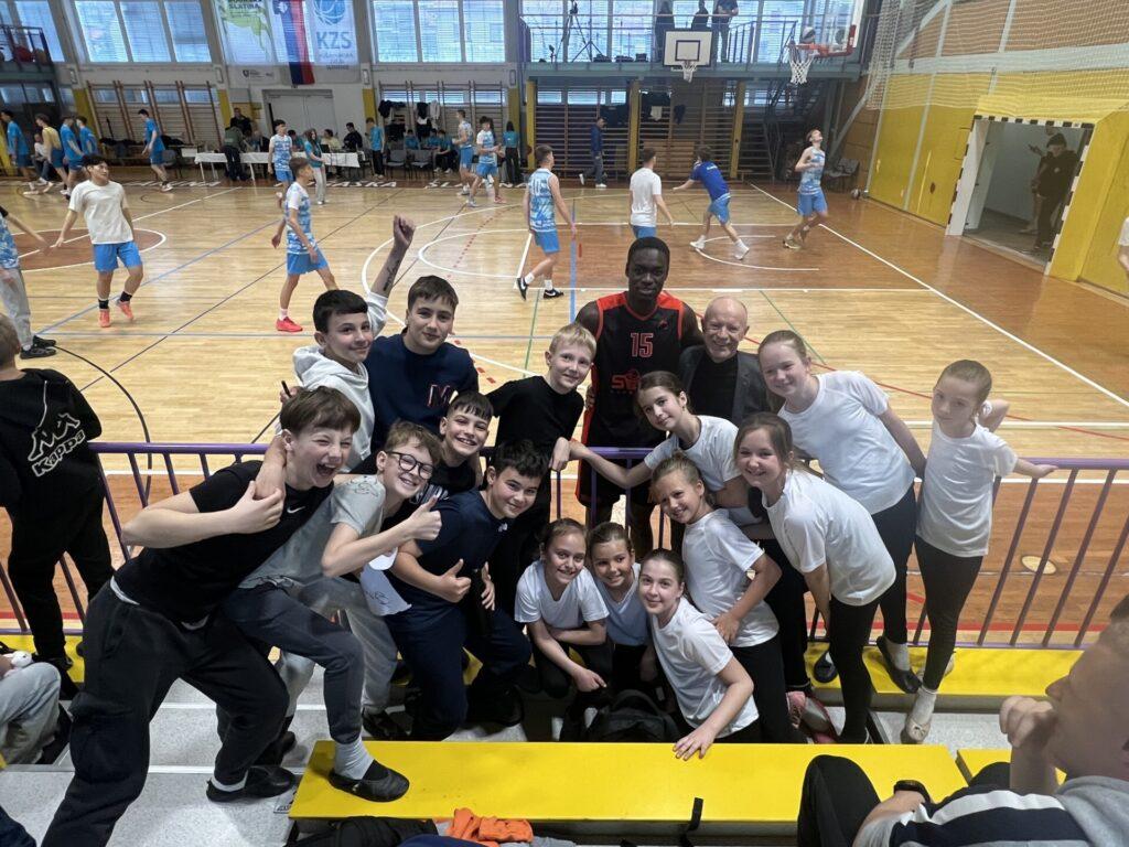 SUA&Scaron; PRVAK DRŽAVNEGA PRVENSTVA SREDNJIH &Scaron;OL!, SUA&Scaron; Ljubljana