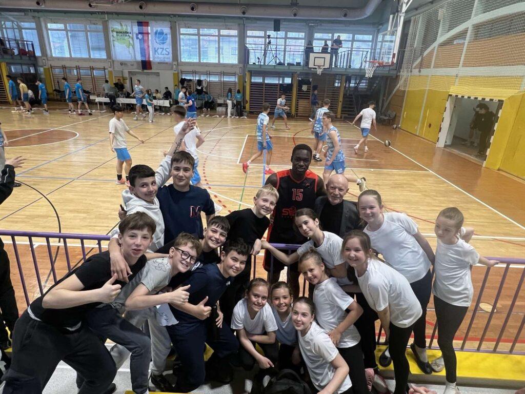 SUA&Scaron; PRVAK DRŽAVNEGA PRVENSTVA SREDNJIH &Scaron;OL!, SUA&Scaron; Ljubljana