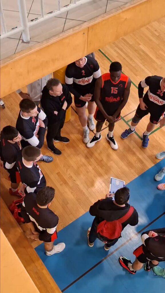 Na&scaron;i ko&scaron;arka&scaron;i gredo v finale