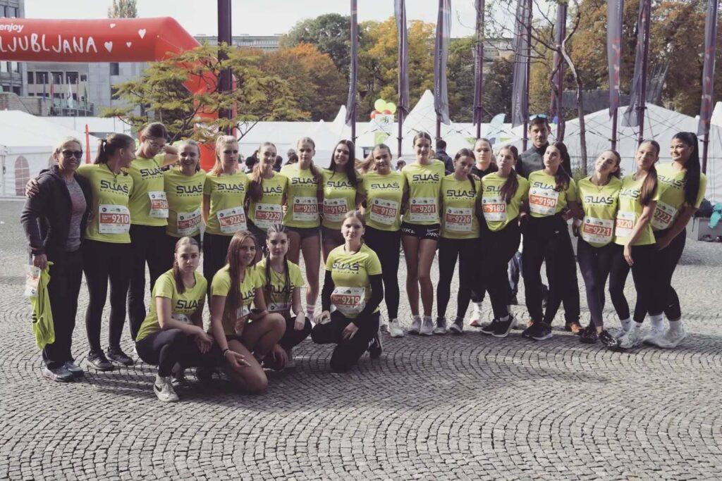 Dijakinje blestele na ljubljanskem maratonu!